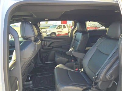 2026 Toyota Sienna Woodland Edition