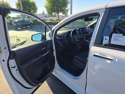 2026 Toyota Sienna Woodland Edition