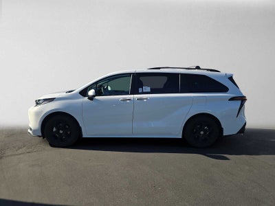 2026 Toyota Sienna Woodland Edition