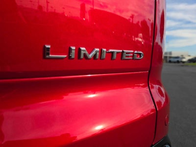 2025 Toyota Crown Signia Limited