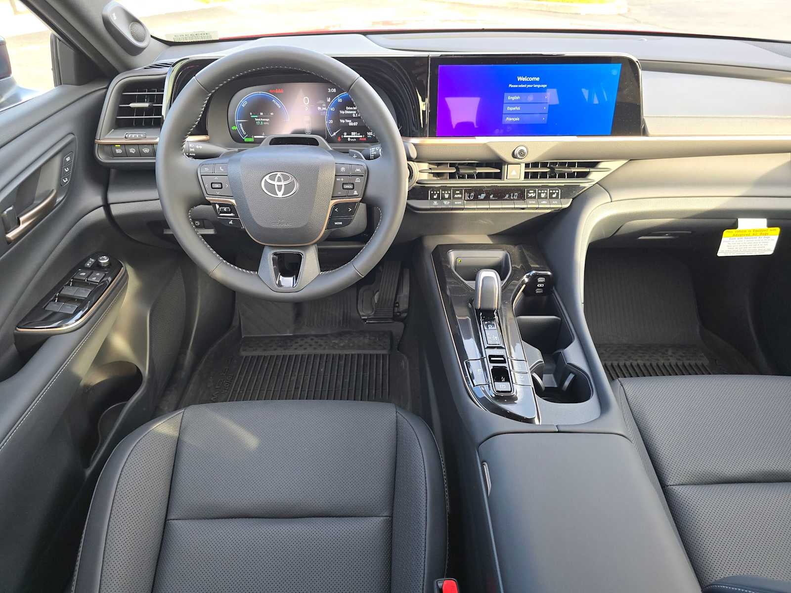 2025 Toyota Crown Signia Limited