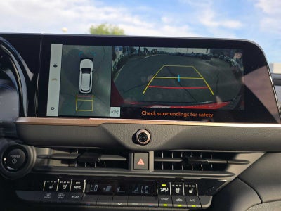 2025 Toyota Crown Signia Limited