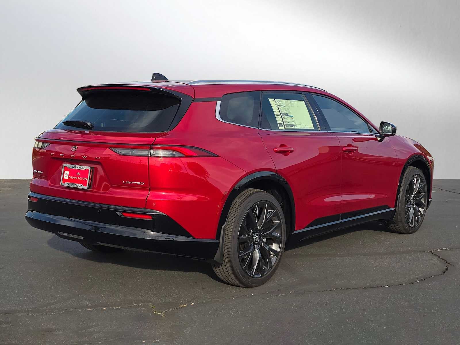 2025 Toyota Crown Signia Limited