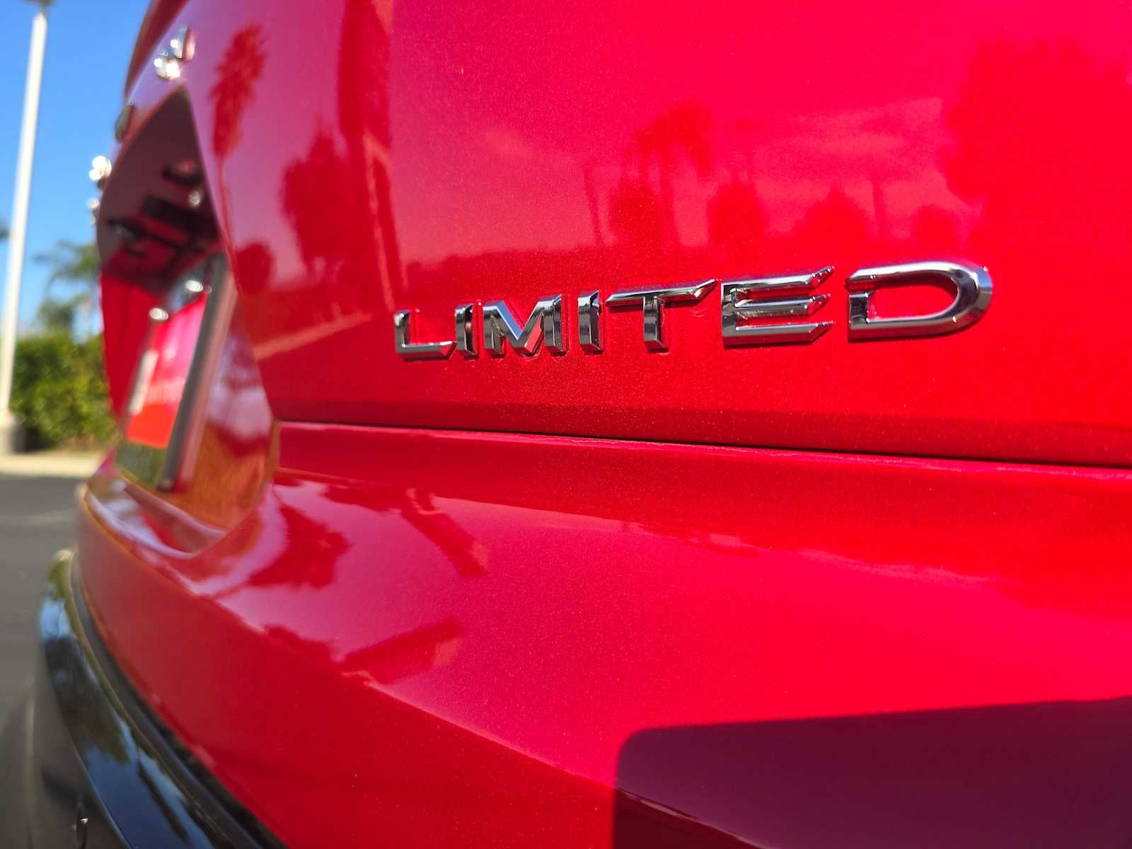 2025 Toyota Crown Signia Limited