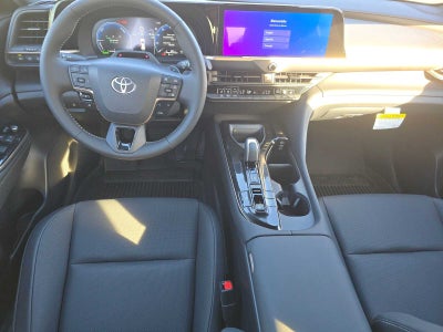 2025 Toyota Crown Signia Limited