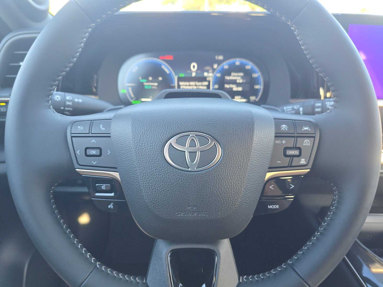 2025 Toyota Crown Signia Limited