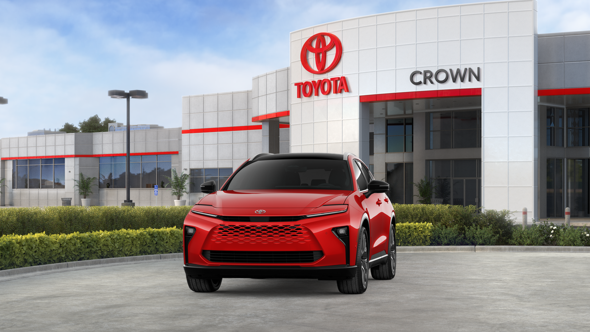 2025 Toyota Crown Signia Limited