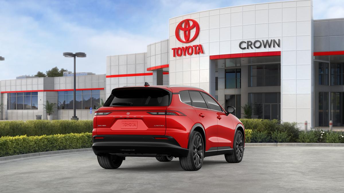 2025 Toyota Crown Signia Limited