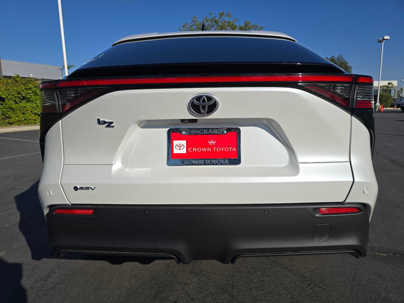 2026 Toyota bZ XLE Plus