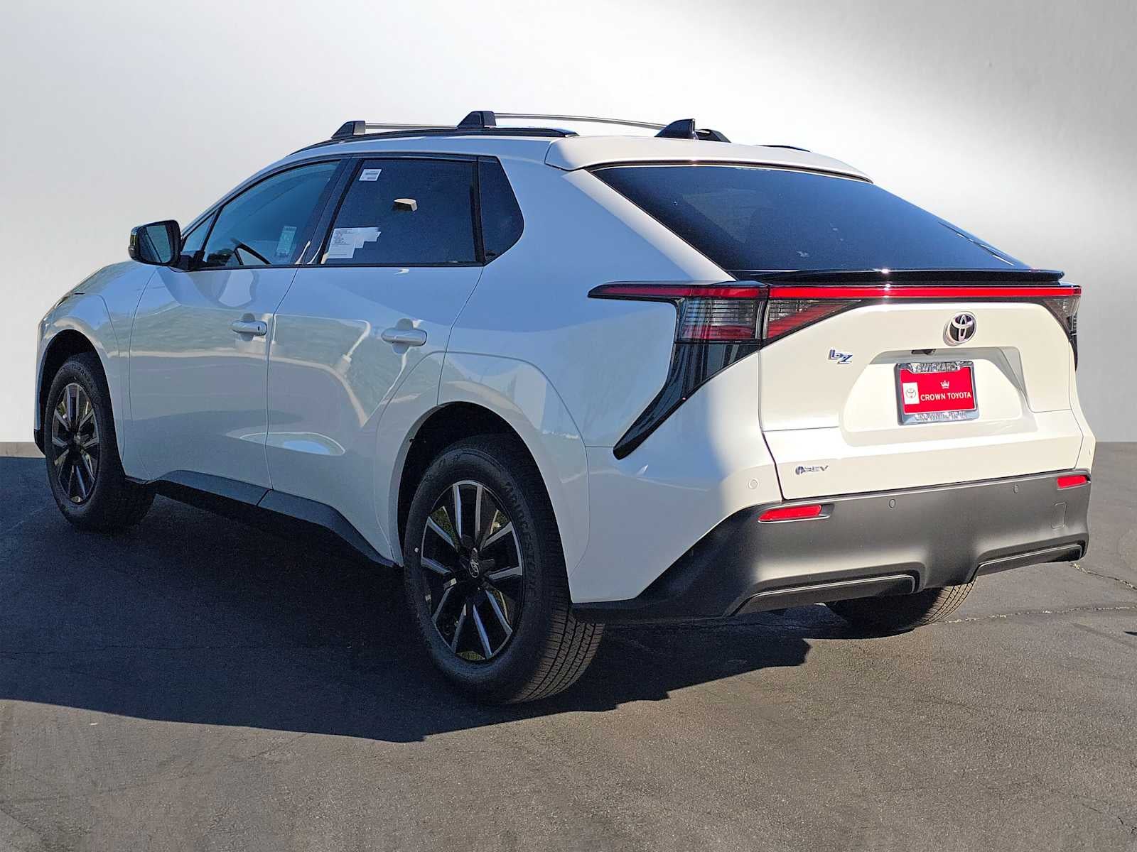 2026 Toyota bZ XLE Plus