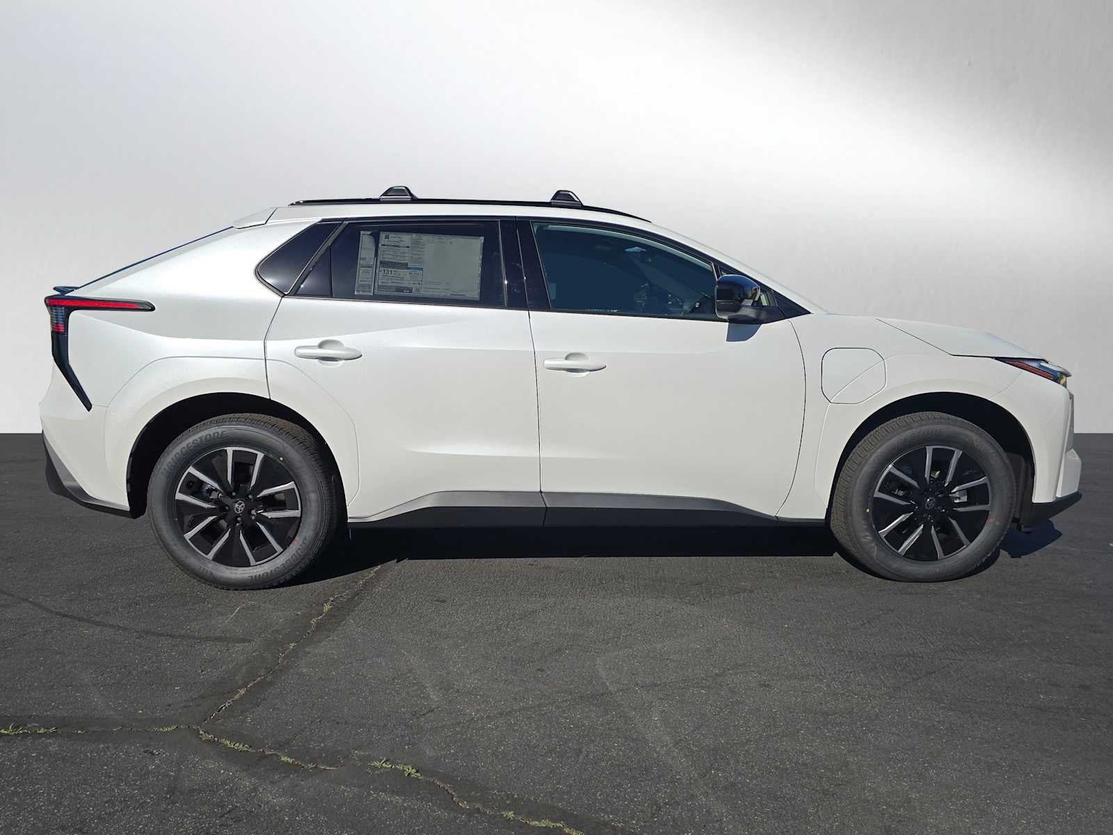 2026 Toyota bZ XLE Plus