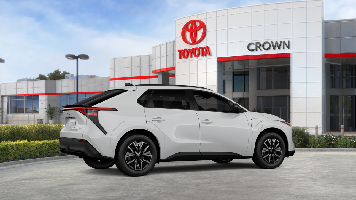 2026 Toyota bZ XLE Plus