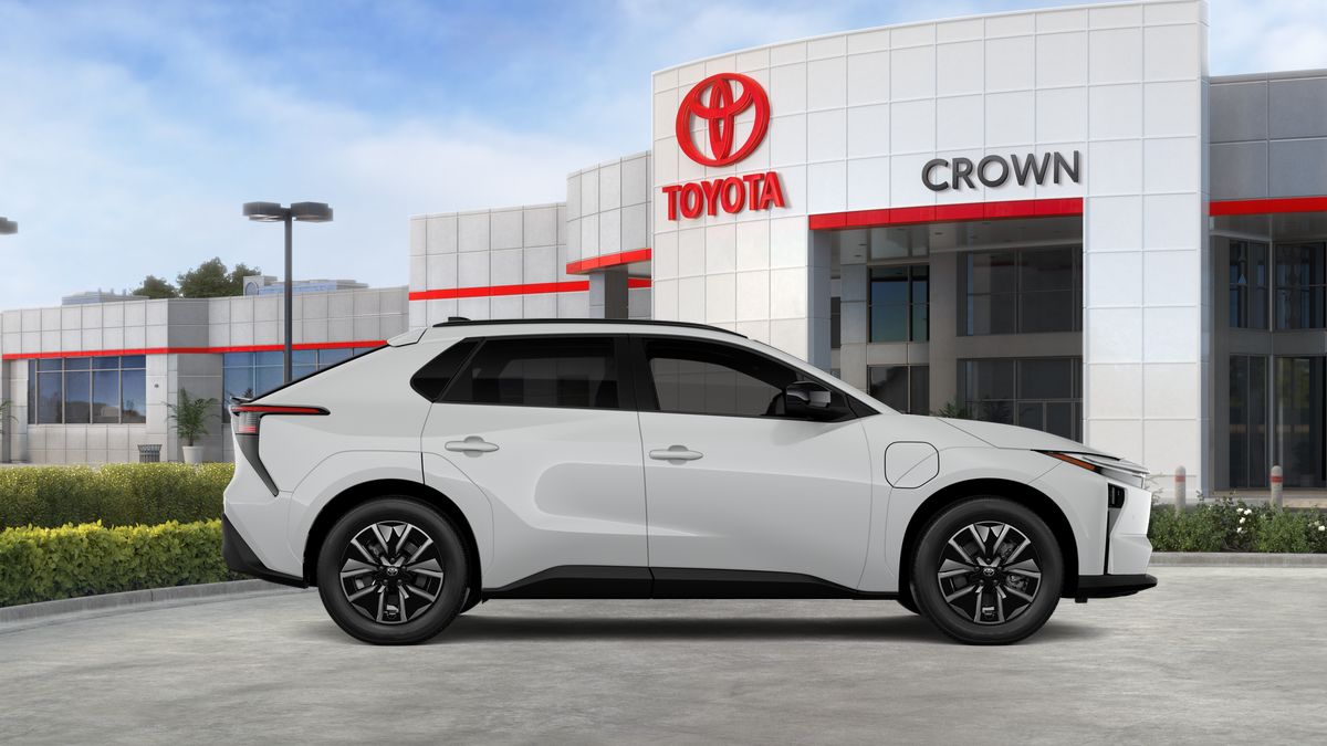 2026 Toyota bZ XLE Plus