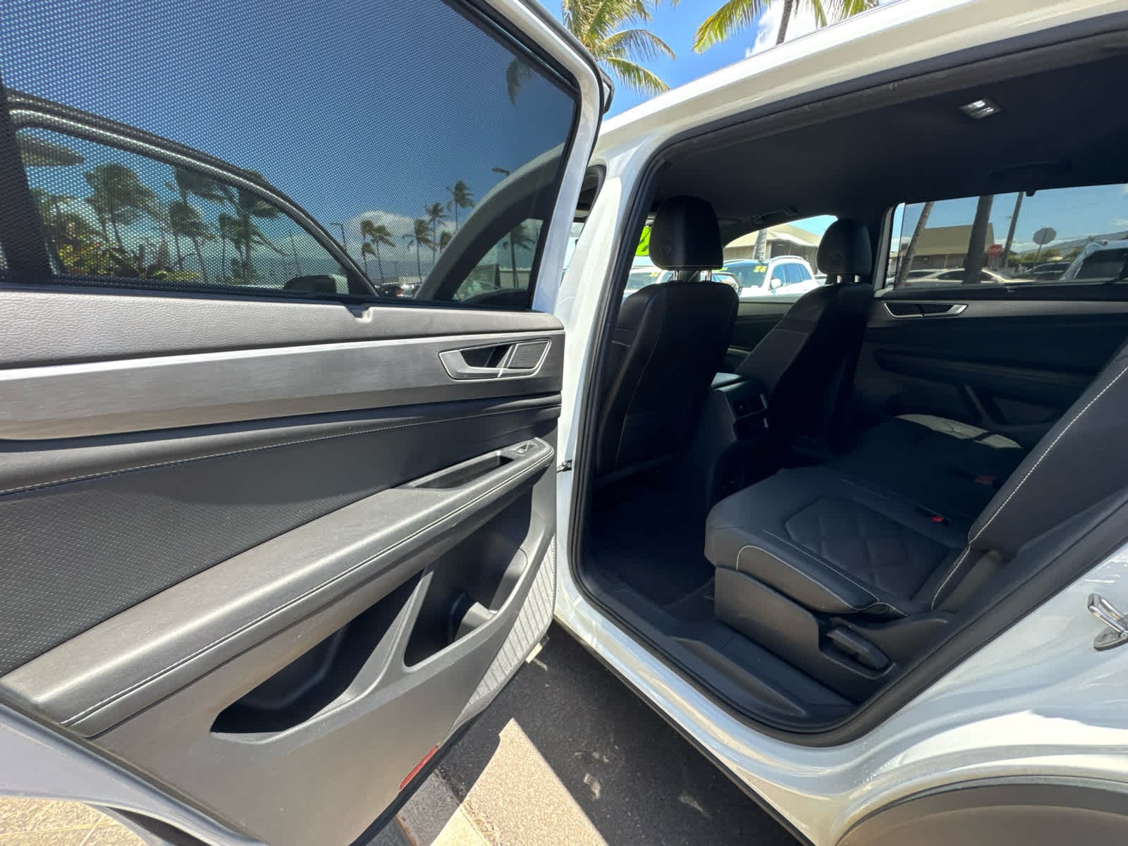2024 Volkswagen Atlas Cross Sport 2.0T SE w/Technology
