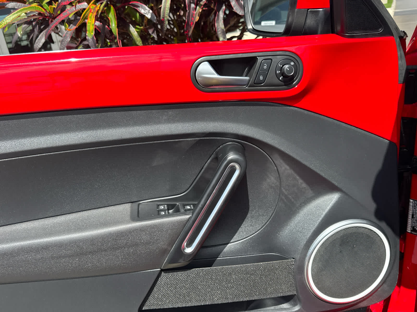 2019 Volkswagen Beetle Convertible S
