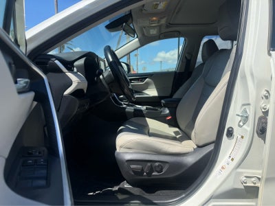 2021 Toyota RAV4 XLE Premium
