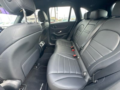 2022 Mercedes-Benz GLC 300 SUV