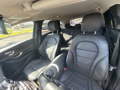 2021 Mercedes-Benz GLC GLC 300