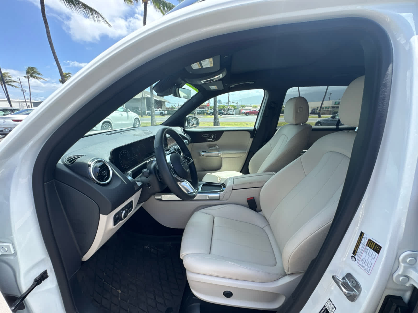 2026 Mercedes-Benz GLB 250 SUV