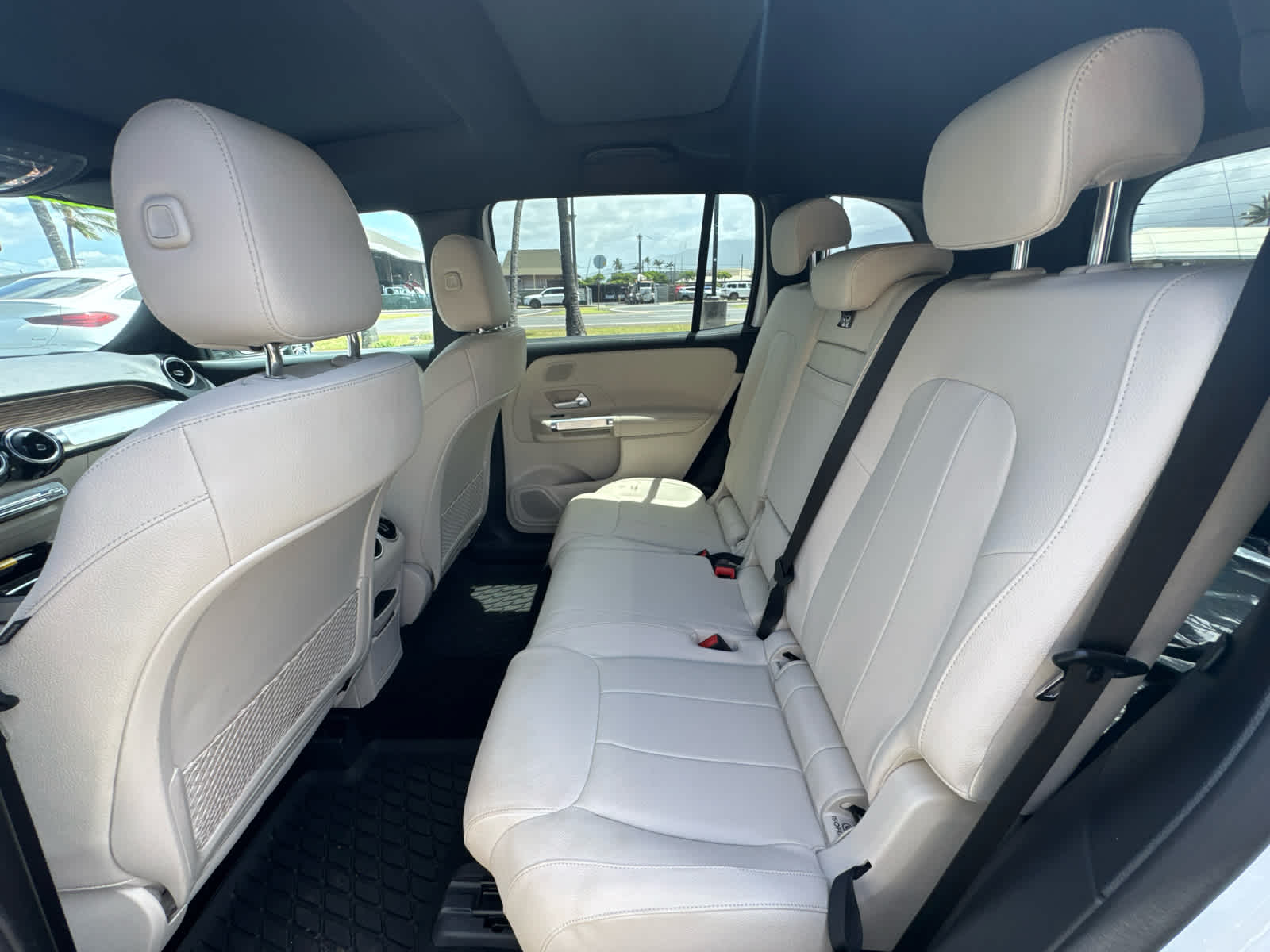 2026 Mercedes-Benz GLB 250 SUV