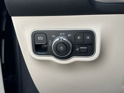 2026 Mercedes-Benz GLB 250 SUV