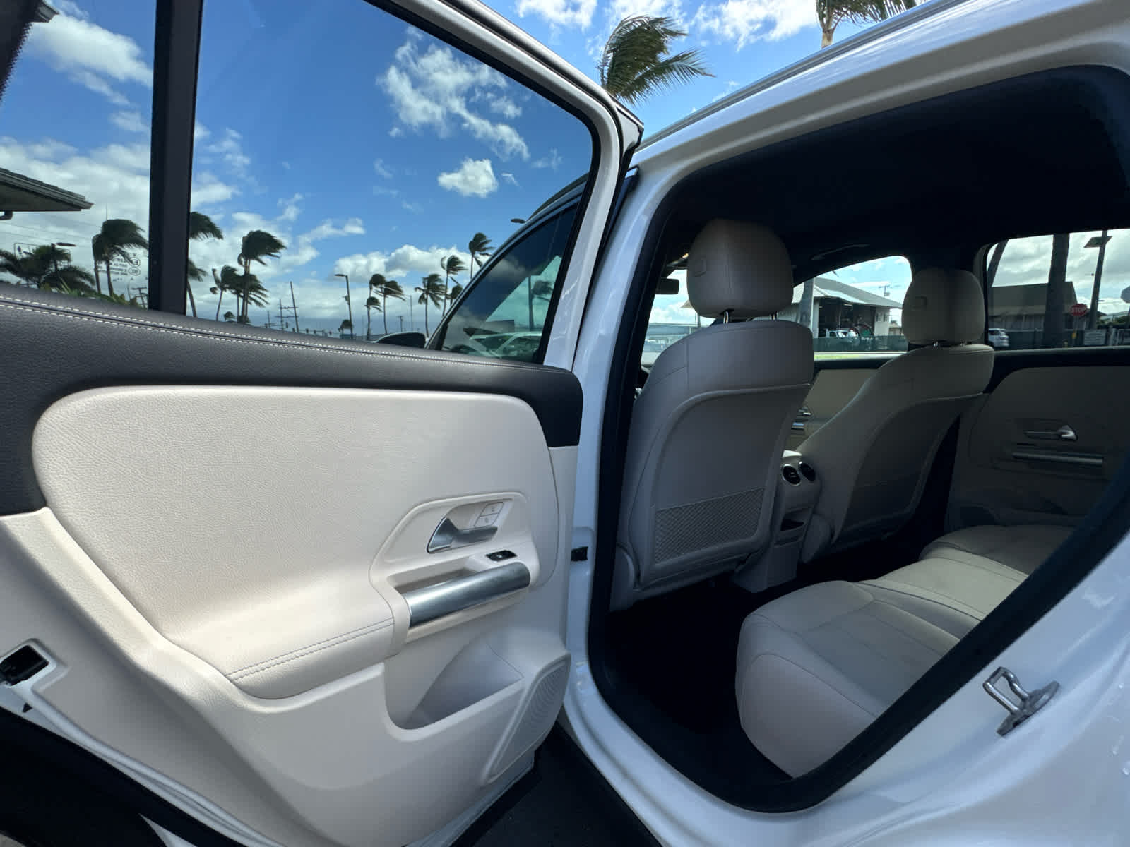 2025 Mercedes-Benz GLA 250 4MATIC® SUV