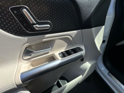 2025 Mercedes-Benz GLA 250 4MATIC® SUV