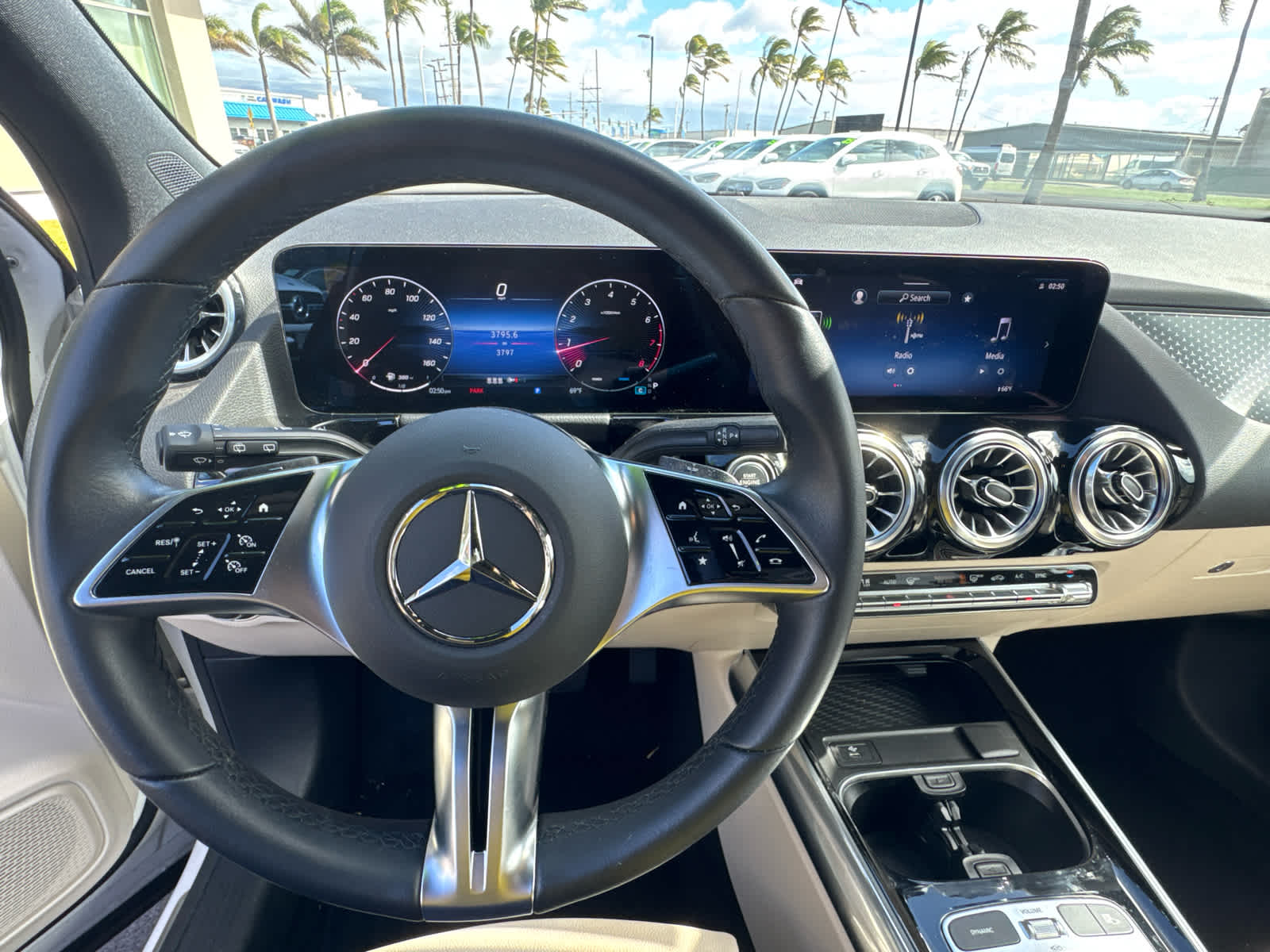 2025 Mercedes-Benz GLA 250 4MATIC® SUV