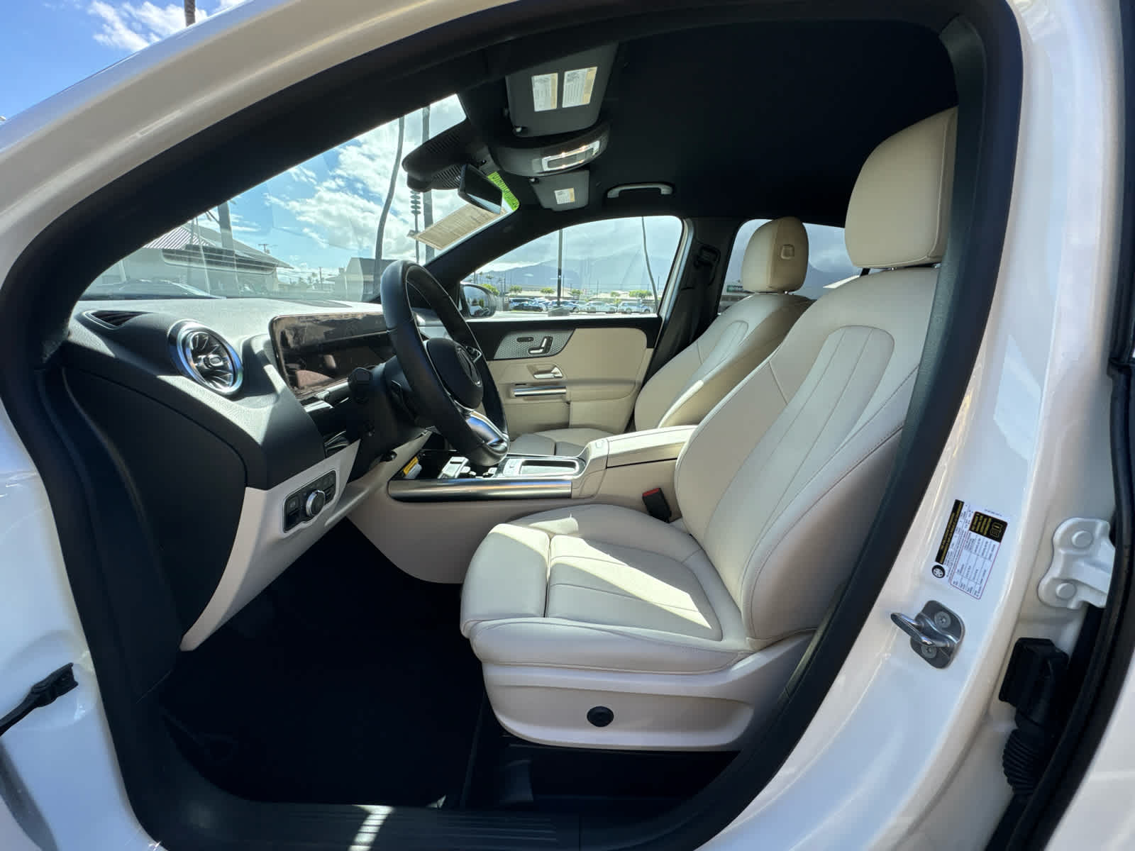 2025 Mercedes-Benz GLA 250 4MATIC® SUV