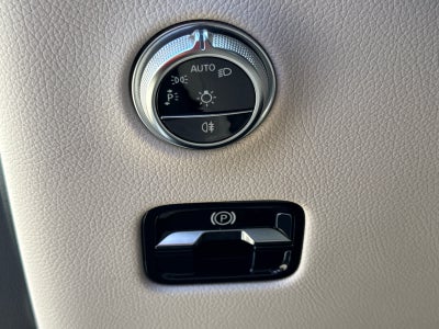 2026 Mercedes-Benz GLC 300 SUV