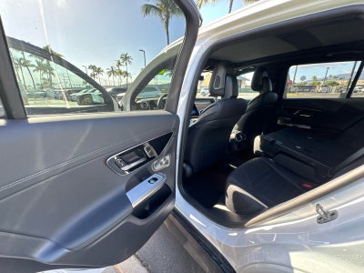 2025 Mercedes-Benz GLC 300 SUV