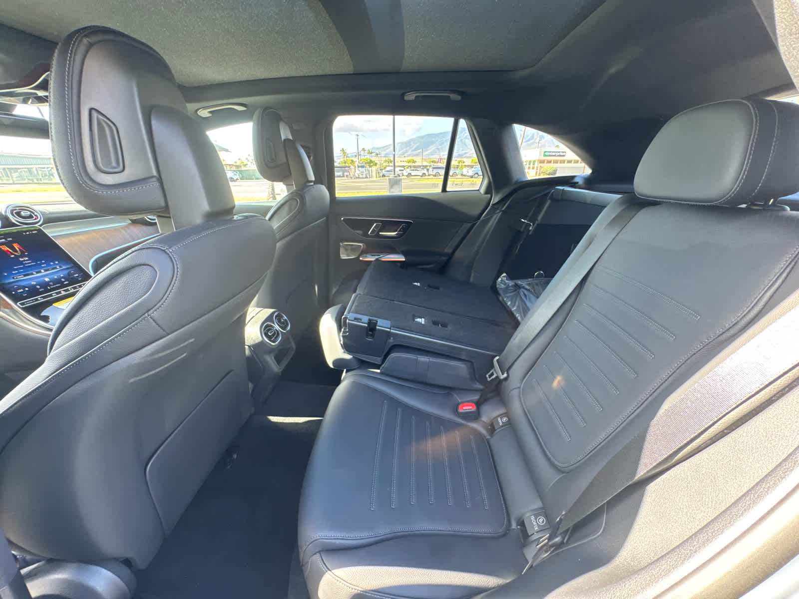 2025 Mercedes-Benz GLC 300 SUV