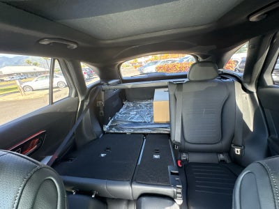 2025 Mercedes-Benz GLC 300 SUV