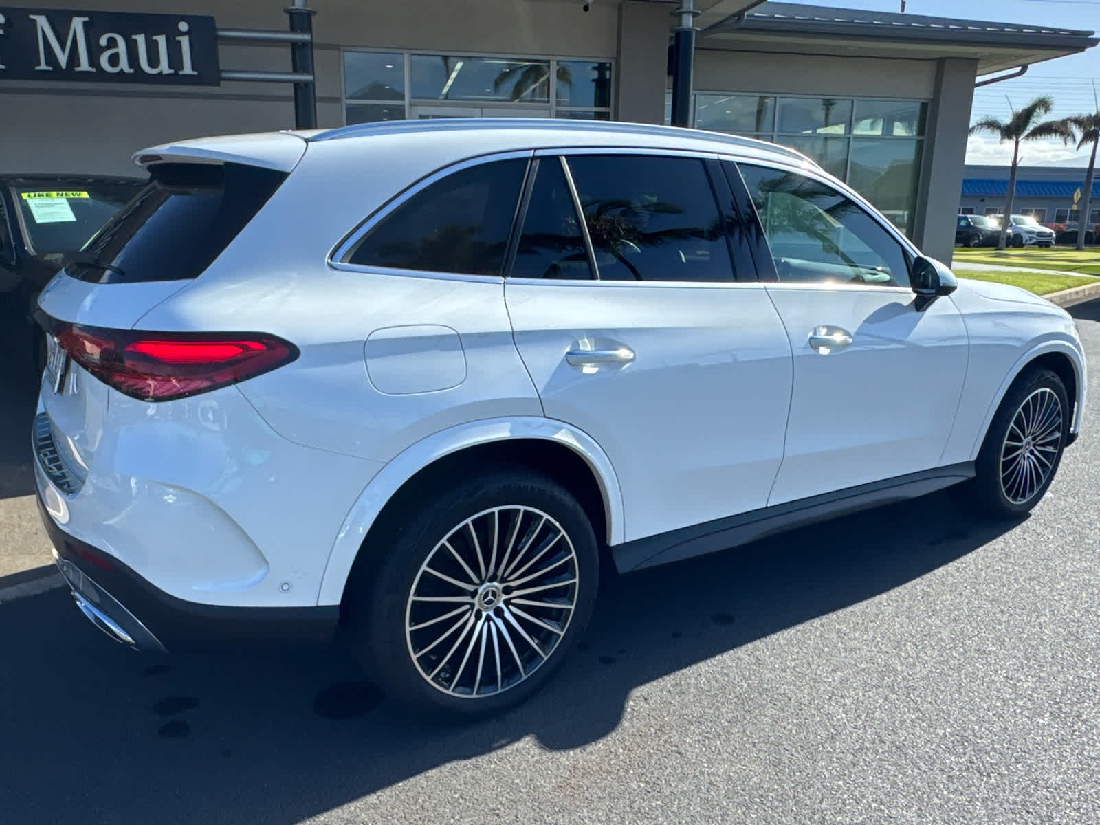2025 Mercedes-Benz GLC 300 SUV