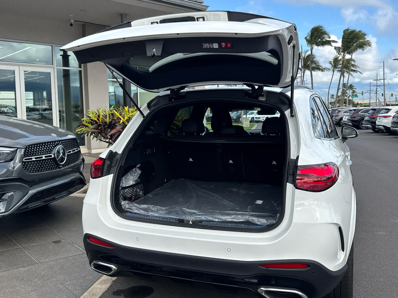 2026 Mercedes-Benz GLC 300 SUV