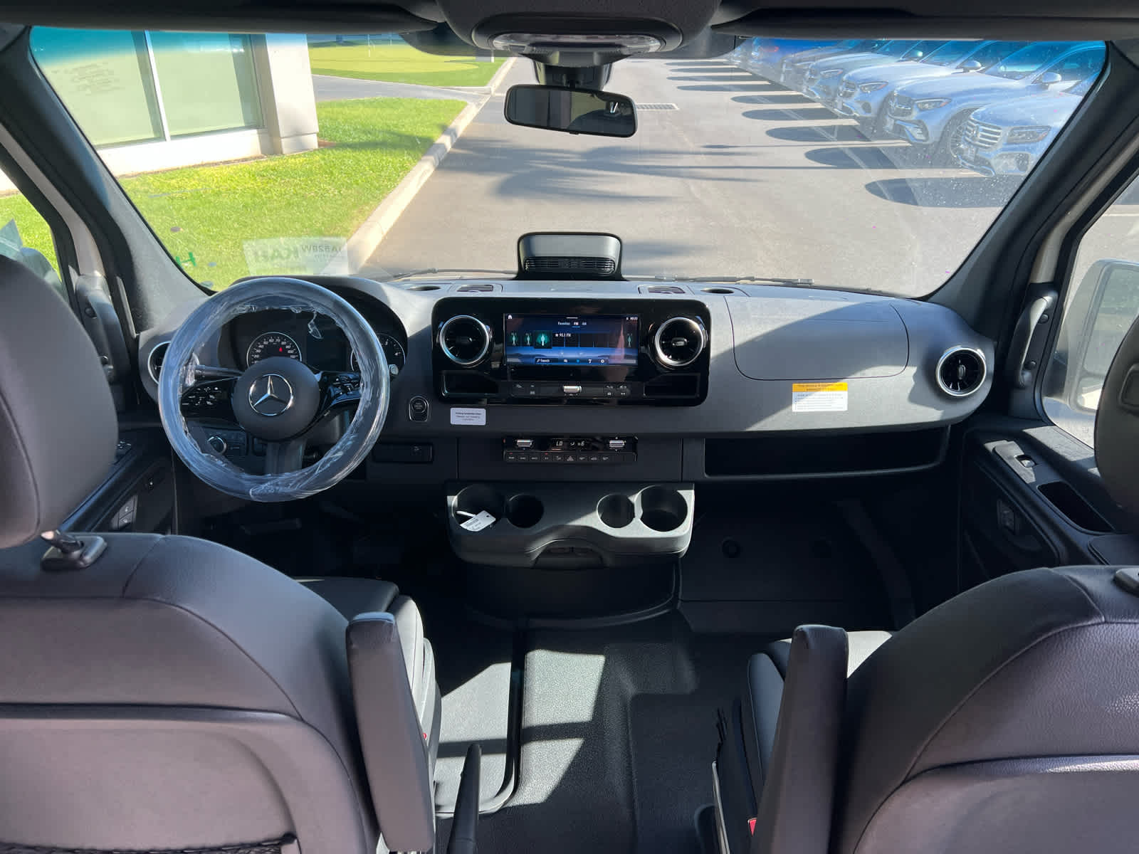 2025 Mercedes-Benz Sprinter 2500 Standard Roof I4 Diesel HO 144" AWD