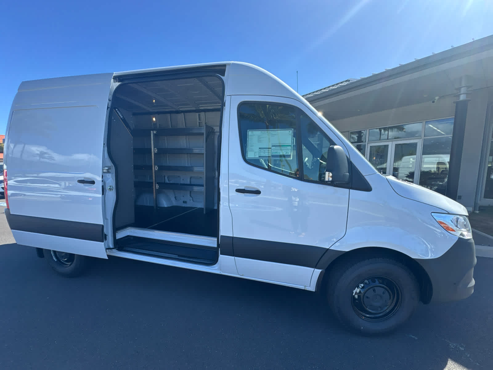 2026 Mercedes-Benz Sprinter 2500 Standard Roof I4 Diesel 144 RWD