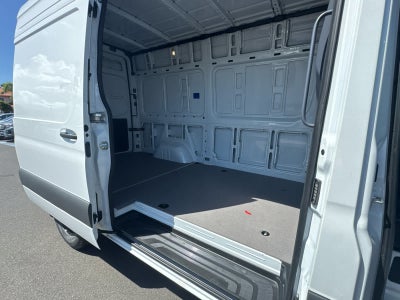 2025 Mercedes-Benz Sprinter Cargo Van 2500 Standard Roof I4 Diesel 144 RWD