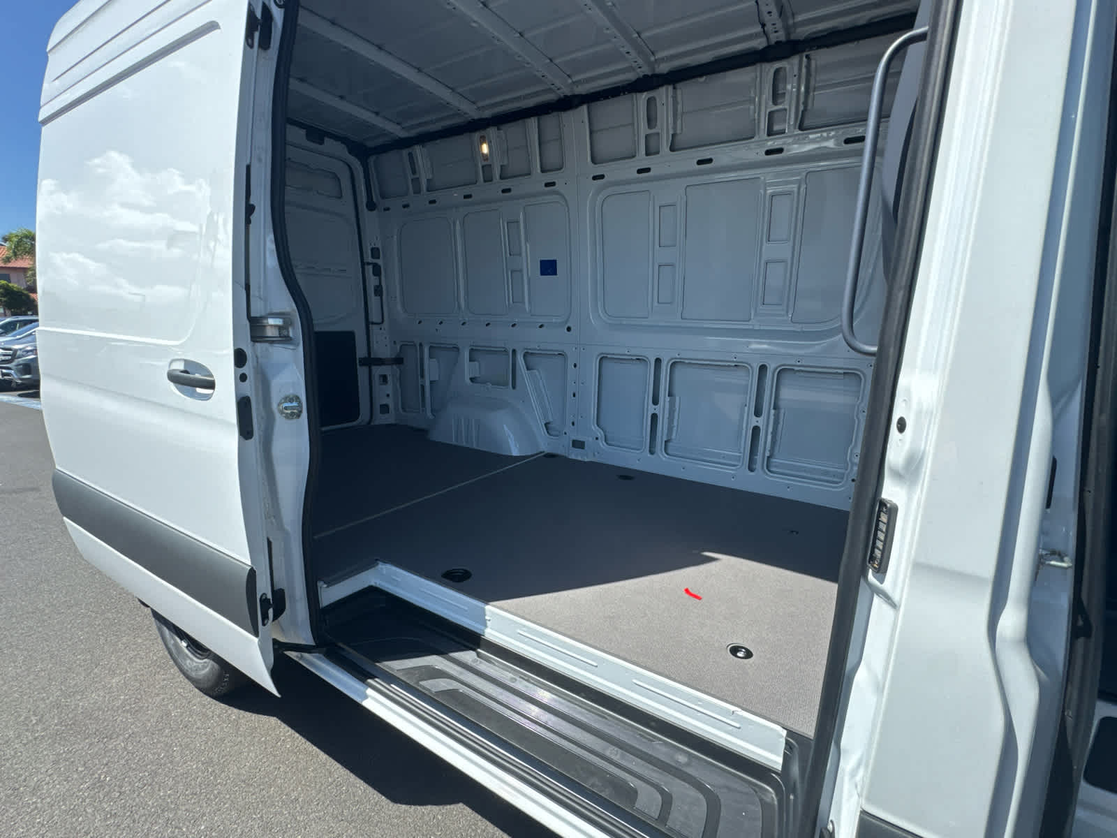 2025 Mercedes-Benz Sprinter Cargo Van 2500 Standard Roof I4 Diesel 144 RWD