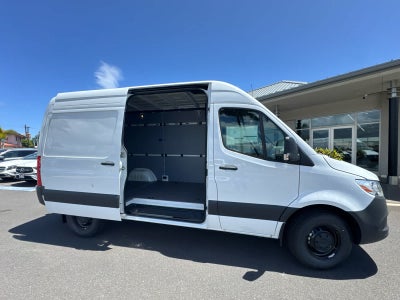 2026 Mercedes-Benz Sprinter 2500 Standard Roof I4 Diesel HO 144 RWD