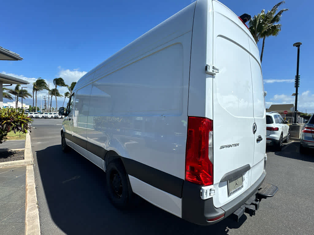 2026 Mercedes-Benz Sprinter 2500 High Roof I4 Diesel HO 170 RWD
