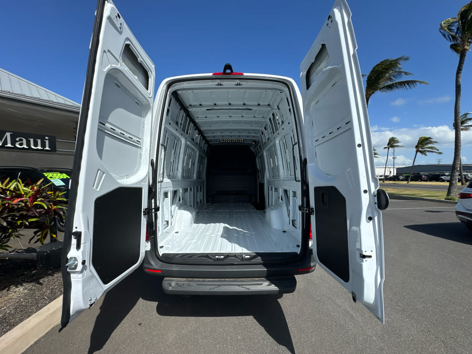 2025 Mercedes-Benz Sprinter Cargo Van 2500 High Roof I4 Diesel HO 170 RWD
