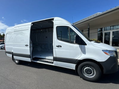 2025 Mercedes-Benz Sprinter Cargo Van 2500 High Roof I4 Diesel HO 170 RWD