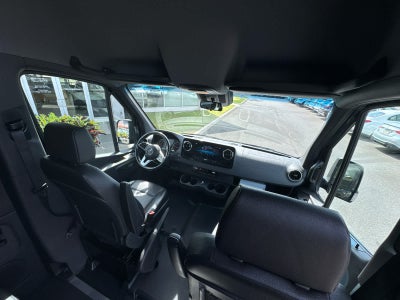 2021 Mercedes-Benz Sprinter Passenger Van 2500 High Roof I4 170 RWD