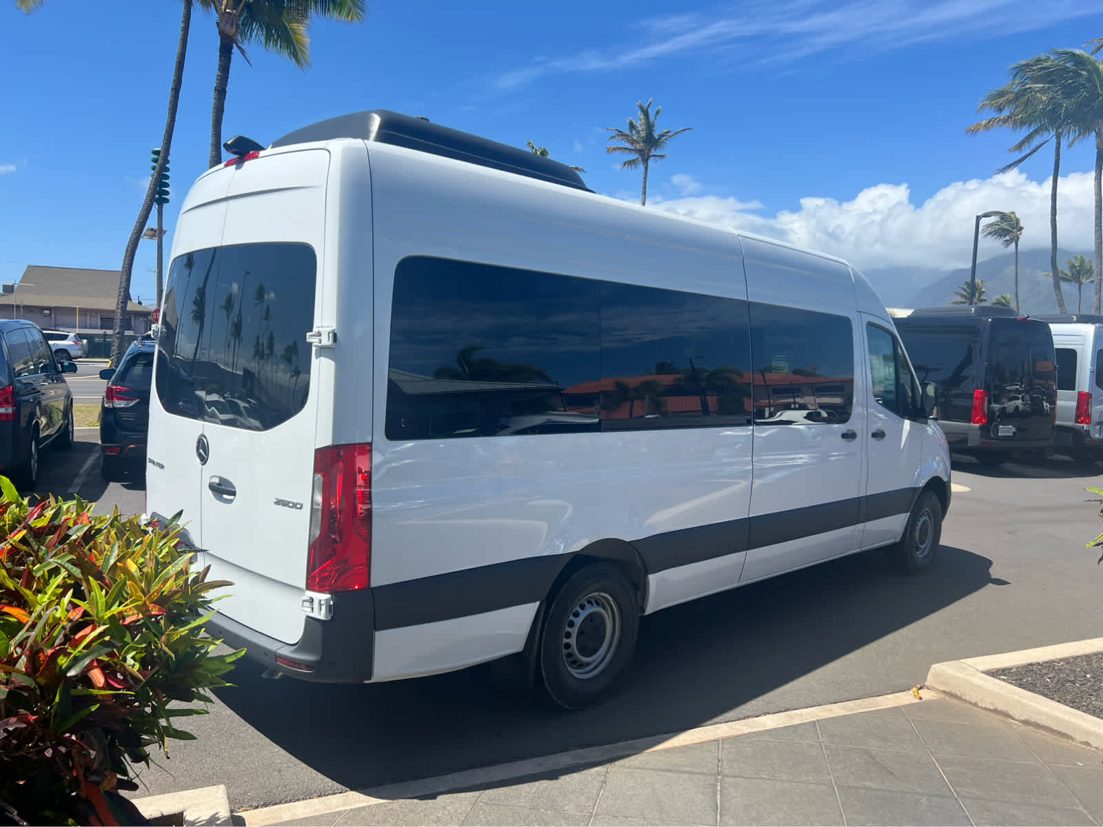 2025 Mercedes-Benz Sprinter 2500 High Roof I4 Diesel 170" RWD