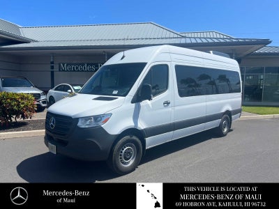 2025 Mercedes-Benz Sprinter Passenger Van 2500 High Roof I4 Diesel 170 RWD