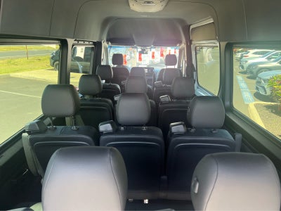 2025 Mercedes-Benz Sprinter Passenger Van 2500 High Roof I4 Diesel 170 RWD