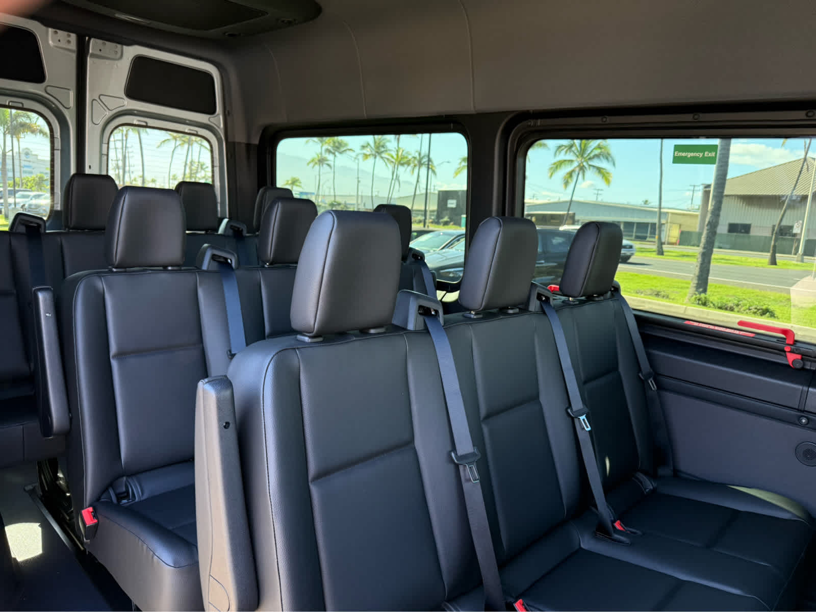 2025 Mercedes-Benz Sprinter 2500 Standard Roof I4 Diesel HO 144" RWD
