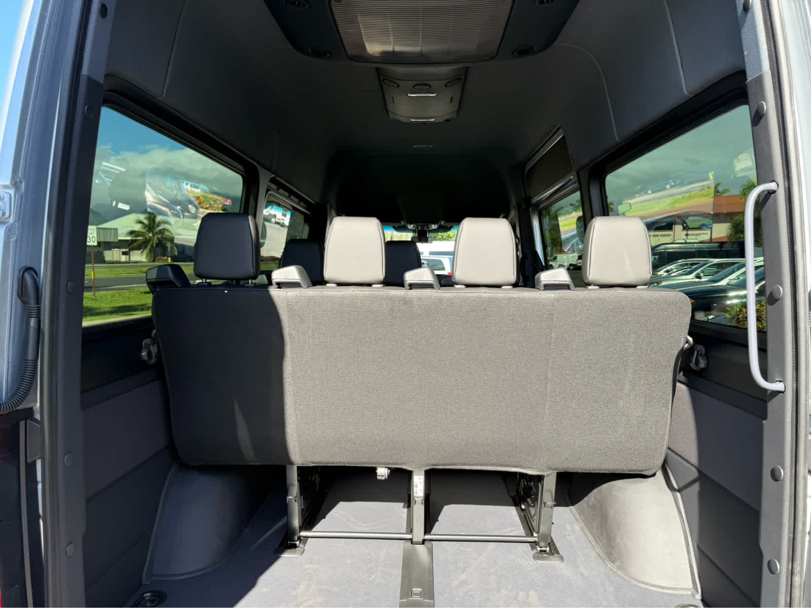 2025 Mercedes-Benz Sprinter Passenger Van 2500 Standard Roof I4 Diesel HO 144 RWD