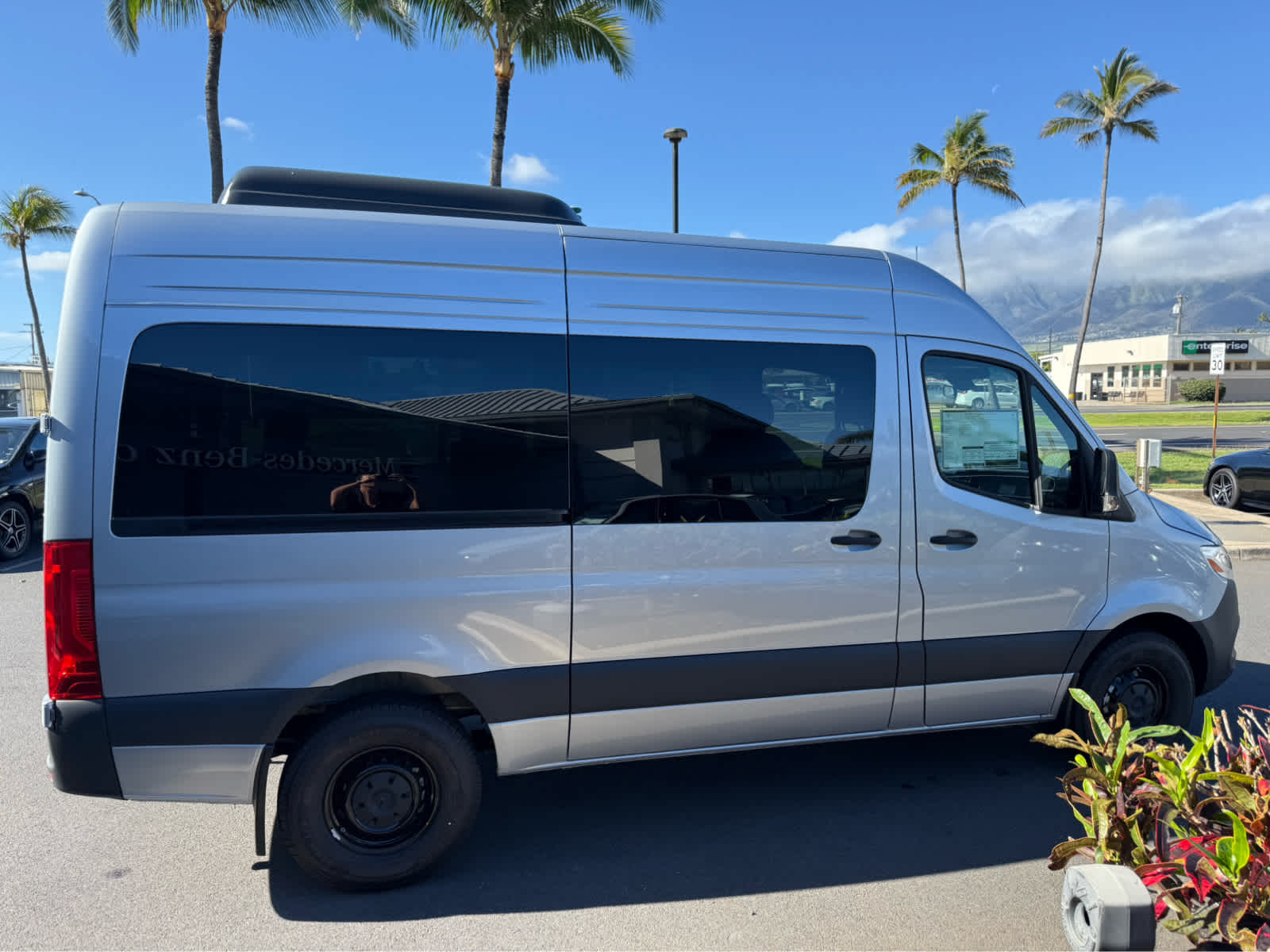 2025 Mercedes-Benz Sprinter Passenger Van 2500 Standard Roof I4 Diesel HO 144 RWD